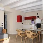 寇特圣卢卡公寓酒店 4*
