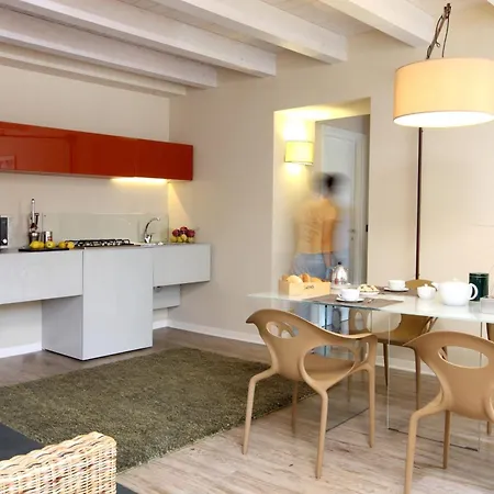 Corte San Luca Апарт-отель 4*