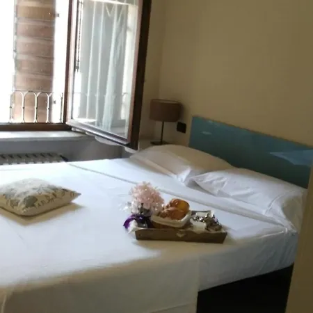 Corte San Luca 아파트호텔 3*