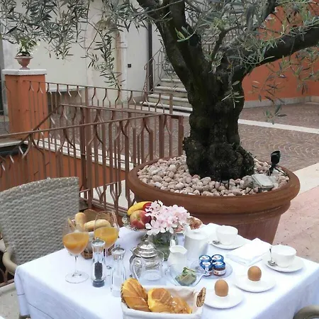 Corte San Luca Appart hôtel Bardolino
