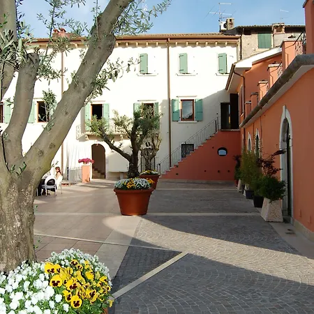 Corte San Luca Бардолино