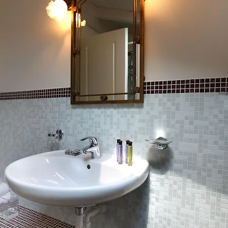 Corte San Luca 4*