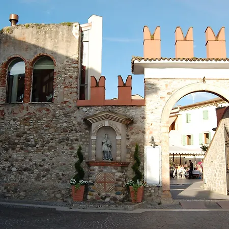 Corte San Luca Апарт-отель Бардолино