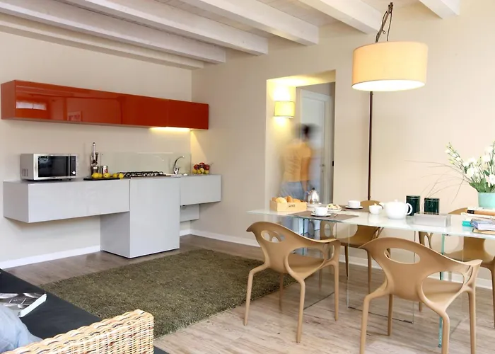 Corte San Luca מלון דירות 4*